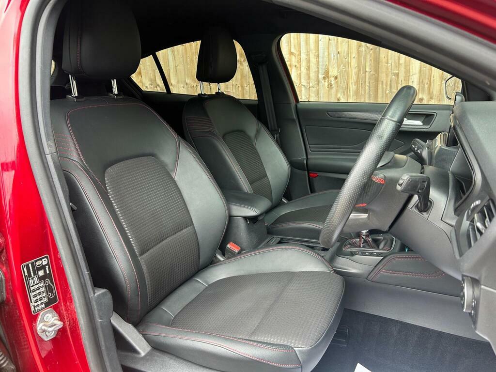 Ford Focus 1.5 Ecoblue St-line X Euro 6 S S Red #3