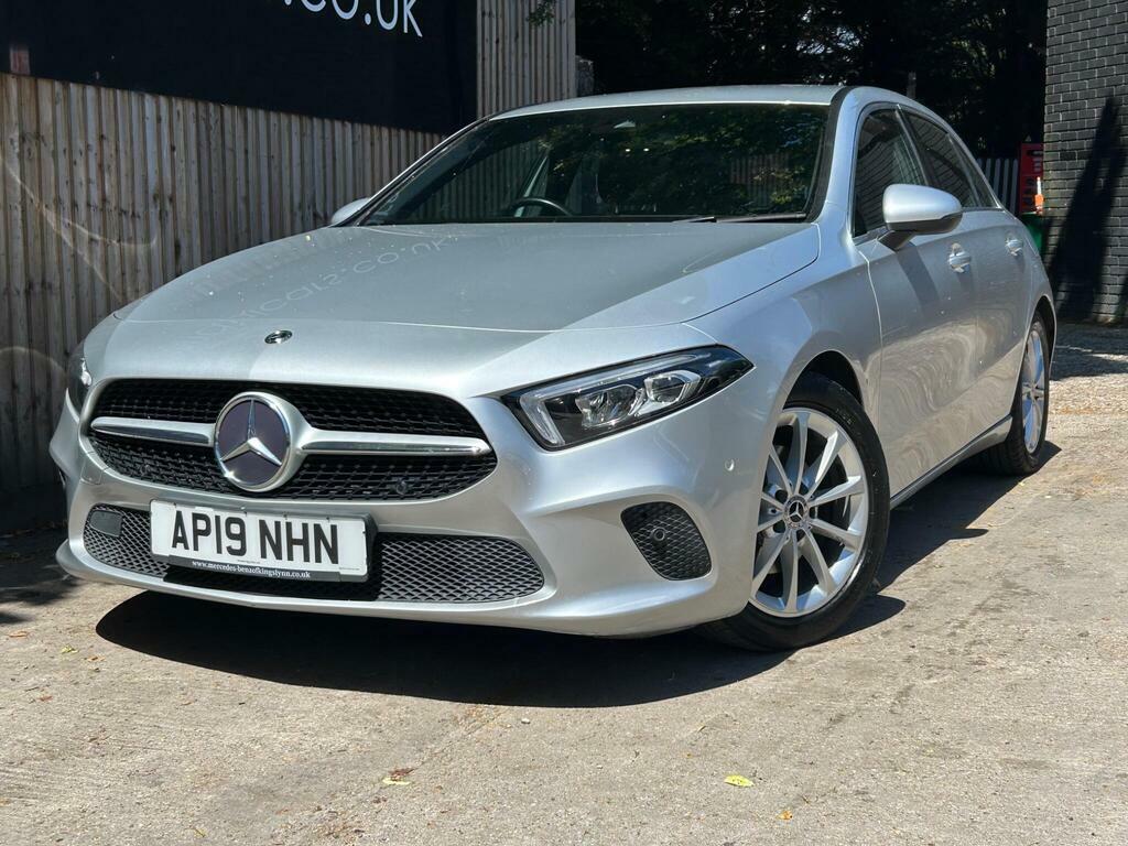 Mercedes-Benz A Class 1.5 A180d Sport Executive 7G-dct Euro 6 S S AP19NHN Silver