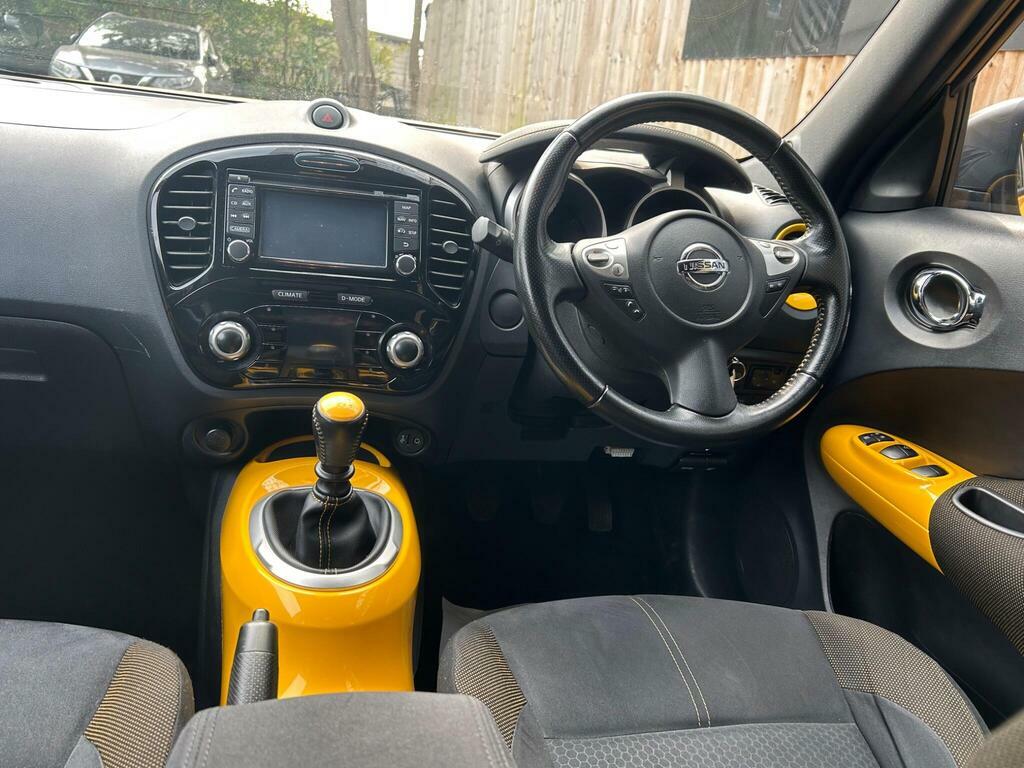 Nissan Juke Tekna Dig-t Red #34