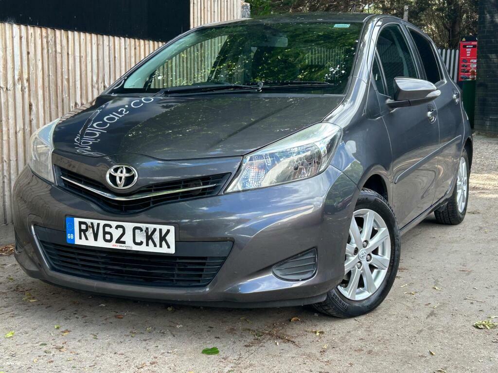 Toyota Yaris 1.33 Dual Vvt-i Tr Euro 5 Grey #2