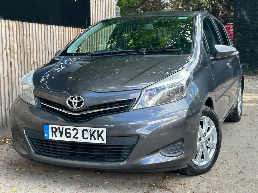 Toyota Yaris 1.33 Dual Vvt-i Tr Euro 5 Grey
