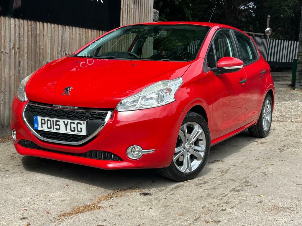 Peugeot 208 1.2 Vti Puretech Active Euro 5 Red #6