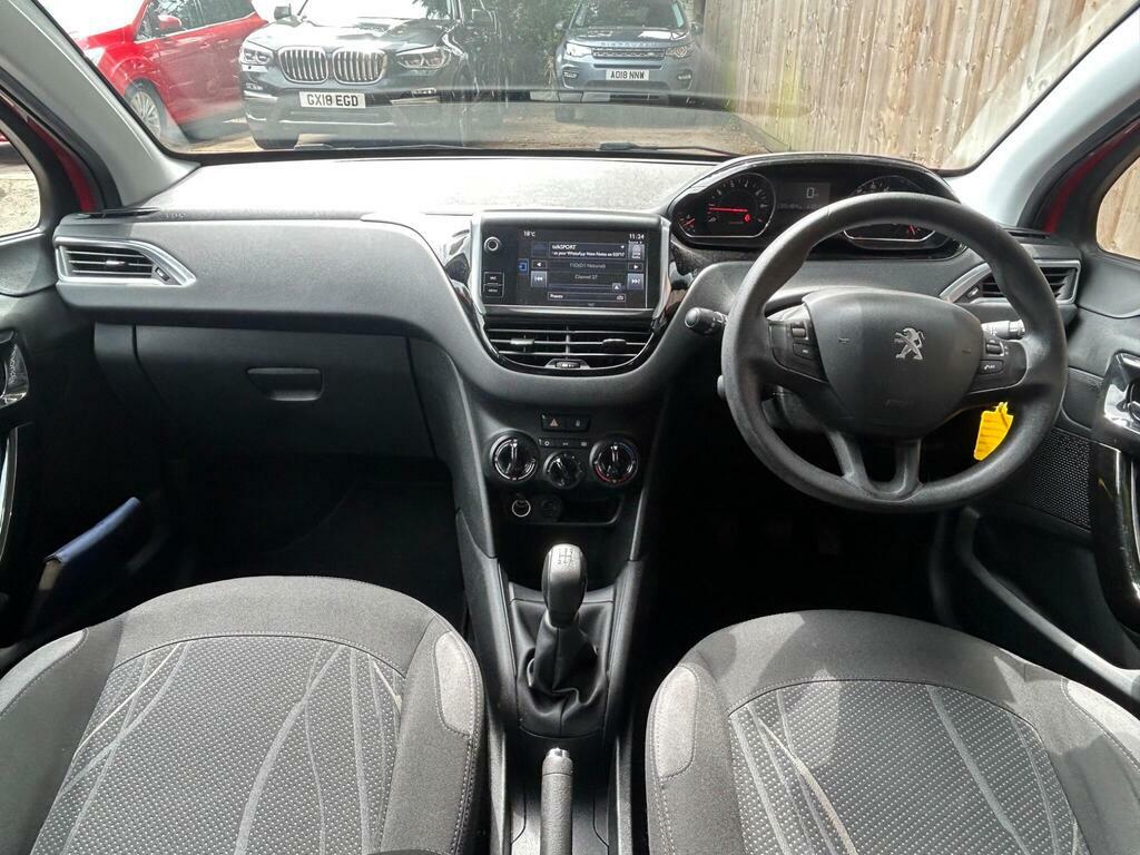 Peugeot 208 Hatchback Thp White #28