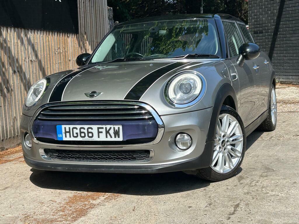 Mini Hatch 1.5 Cooper Euro 6 S S HG66FKW Silver