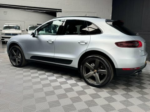 Porsche Macan 3.0 Td V6 S Pdk 4Wd Euro 6 Ss YJ15HPD Silver #4