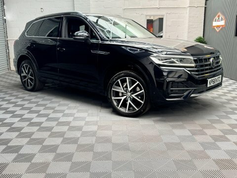 Volkswagen Touareg 3.0 Tdi V6 Black #6