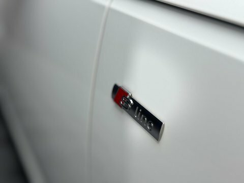 Audi A4 2.9 Rs 4 Tfsi Quattro Carbon Edition 444 Bhp Black #54
