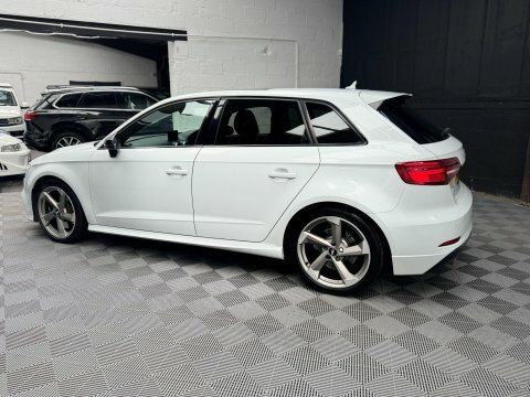 Audi S3 2.0 Tfsi Black White #5