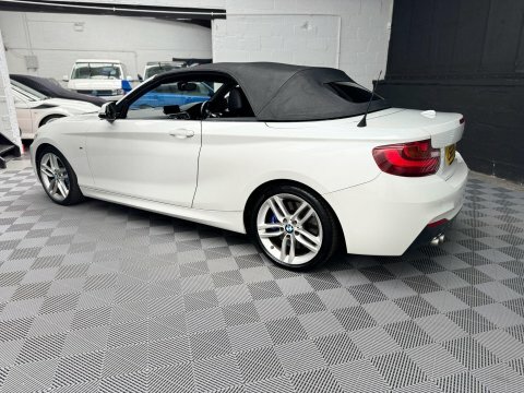 BMW 2 Series 2.0 220D M White #4