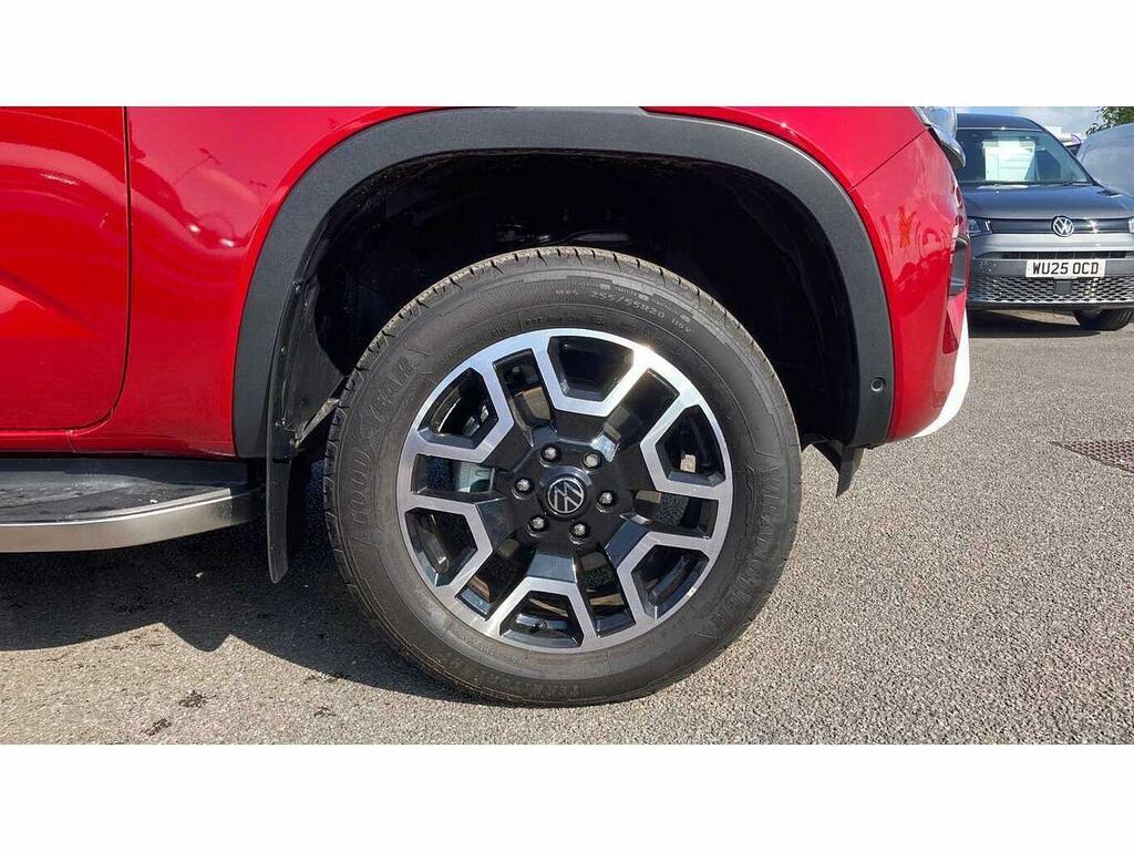 Volkswagen Amarok 2.0 Tdi Style 4Motion Euro 6 4-Door Red #4