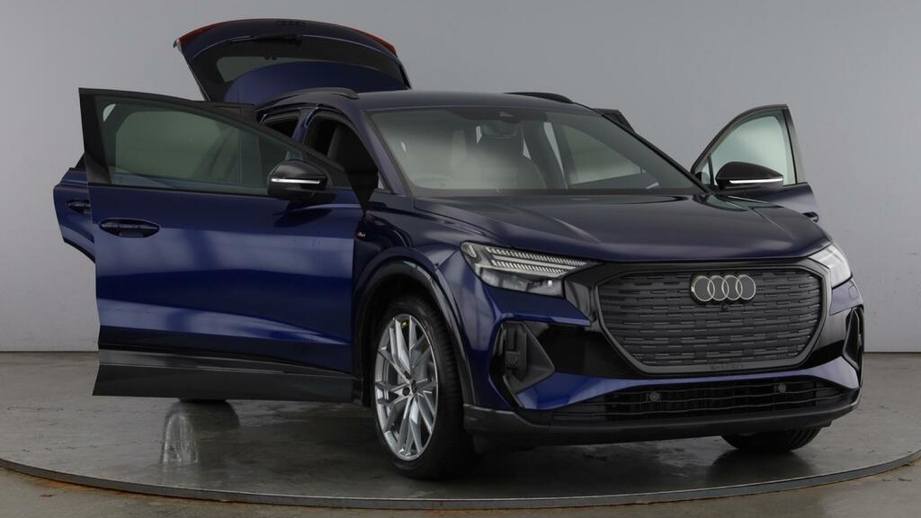 Audi Q4 E Tron 45 Black Edition 5-Door 82Kwh Blue #5