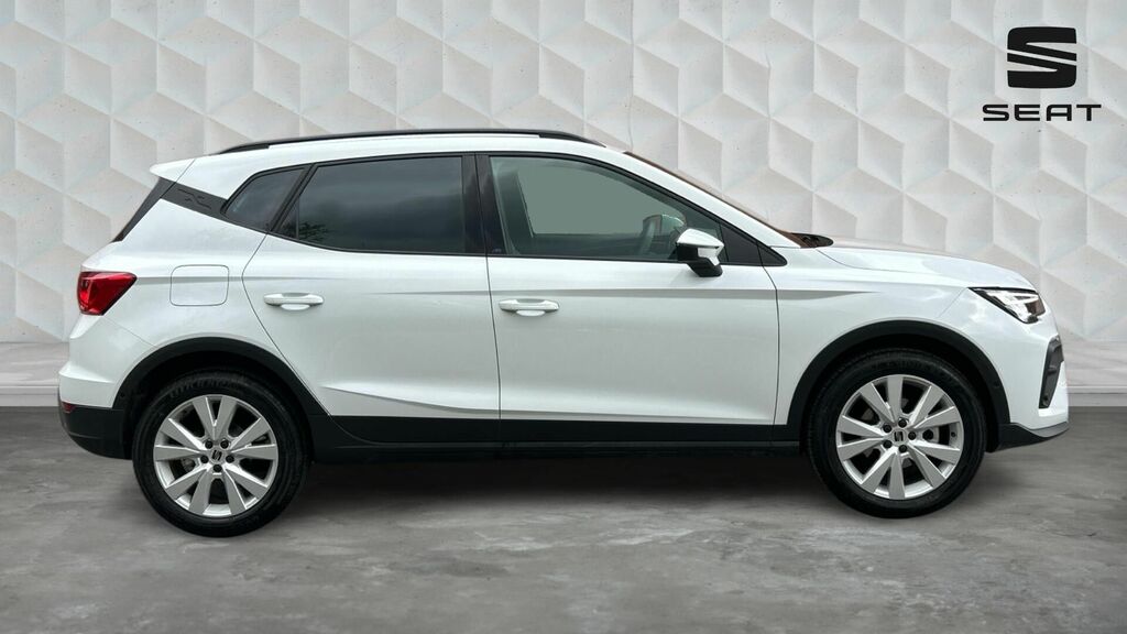 Seat Arona 1.0 Tsi Fr First Edition Euro 6 5-Door VN75RZM White #4