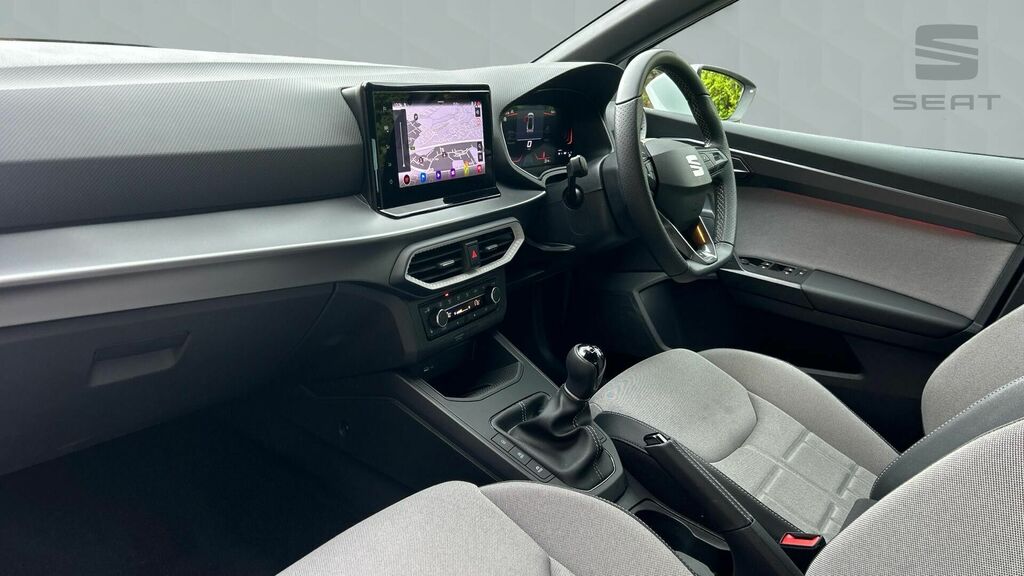 Seat Arona 1.0 Tsi Fr First Edition Euro 6 5-Door VN75RZM White #2