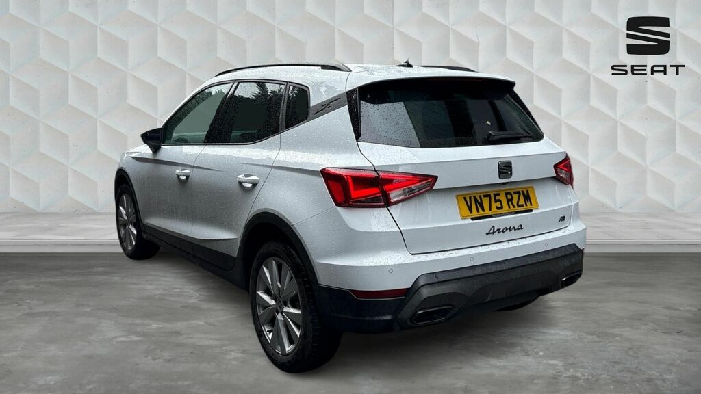 Seat Arona 1.0 Tsi Fr First Edition Euro 6 5-Door VN75RZM White #3