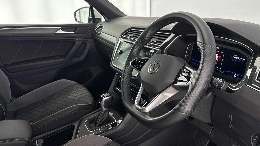 Volkswagen Tiguan 2.0 Tdi R-line Dsg Euro 6 5-Door MJ23GCK White #6