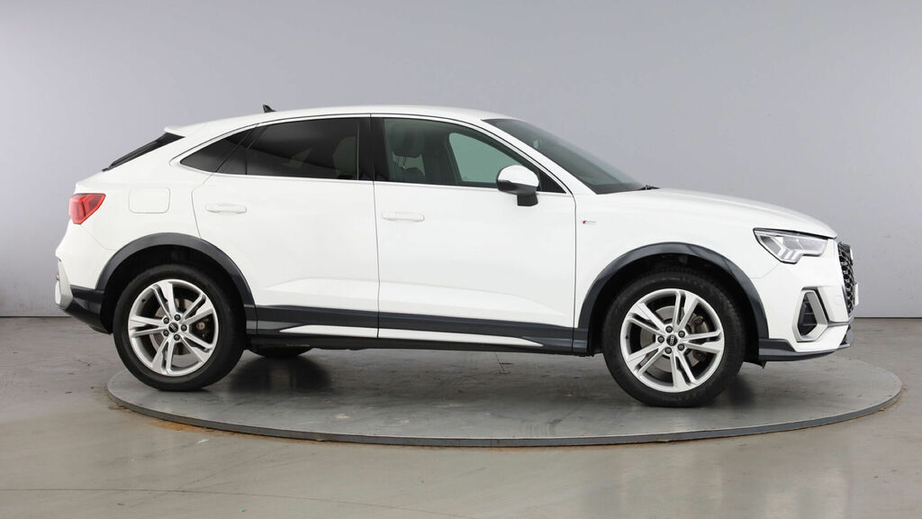 Audi Q3 2.0 Tfsi 40 S Line Sportback S Tronic Quattro Euro MJ22FXM White #4