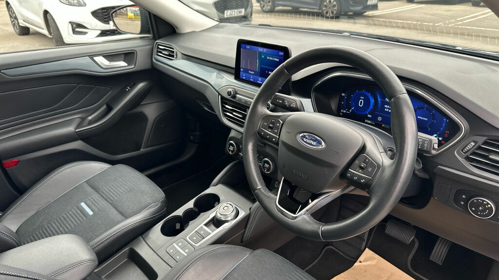 Ford Focus Ecoblue Active X Euro 6 5-Door MT70KXZ Blue #6