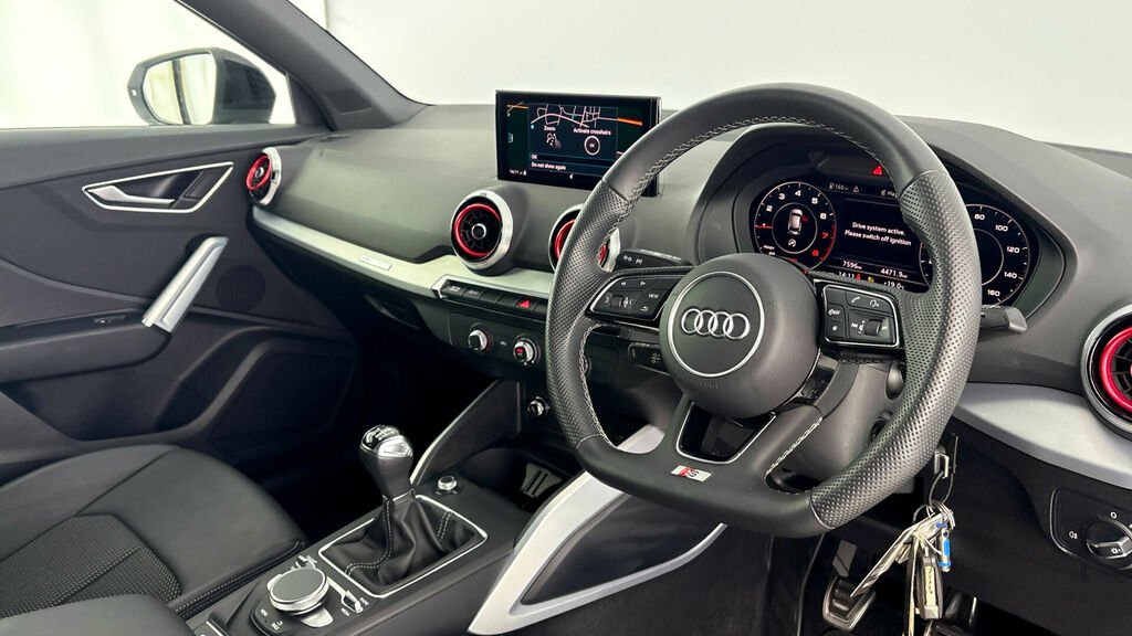 Audi Q2 1.0 Tfsi 30 Black Edition Euro 6 5-Door White #6