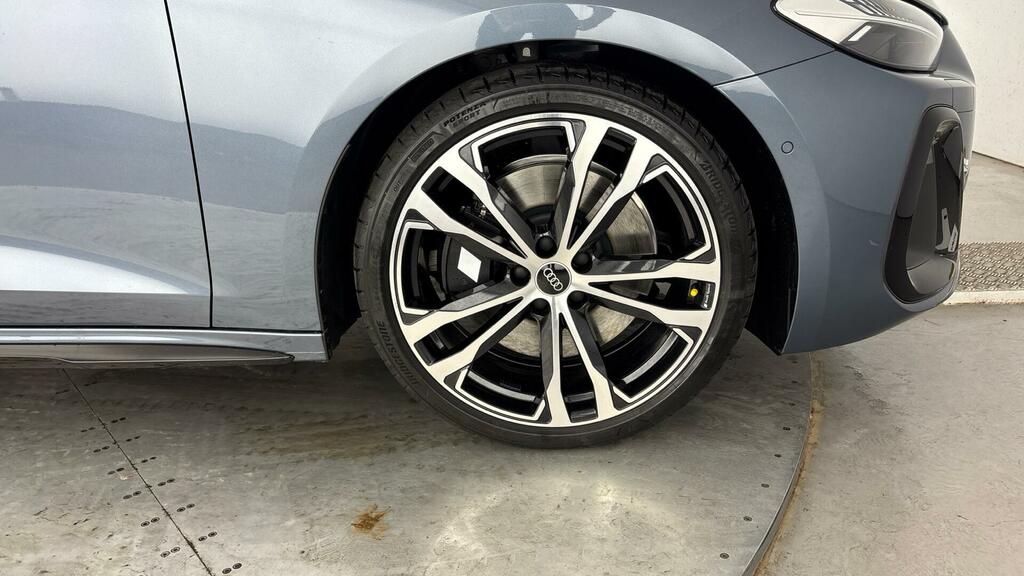Audi S5 Avant 3.0 Tfsi Black Edition S Tronic Quattro Euro Blue #4