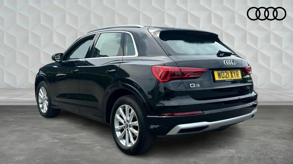 Audi Q3 Tfsi Cod 35 Sport Euro 6 5-Door WO21XYR Black #3