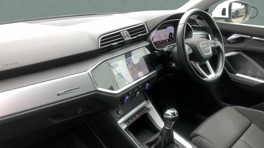 Audi Q3 Tfsi Cod 35 Sport Euro 6 5-Door VU21GKD White #2