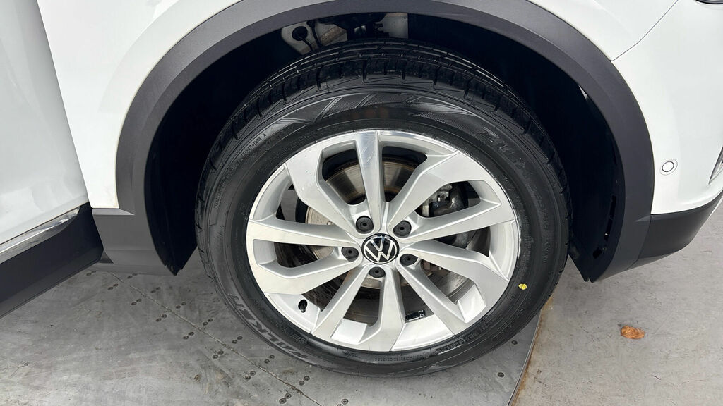Volkswagen T-Roc Tsi Style Euro 6 5-Door WR22RZM White #5