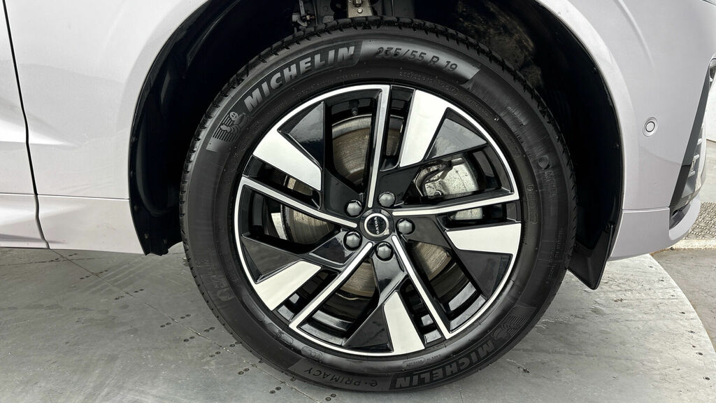 Volvo XC60 2.0 B5 Mhev Plus Pro Euro 6 5-Door WF75CFD Silver #5