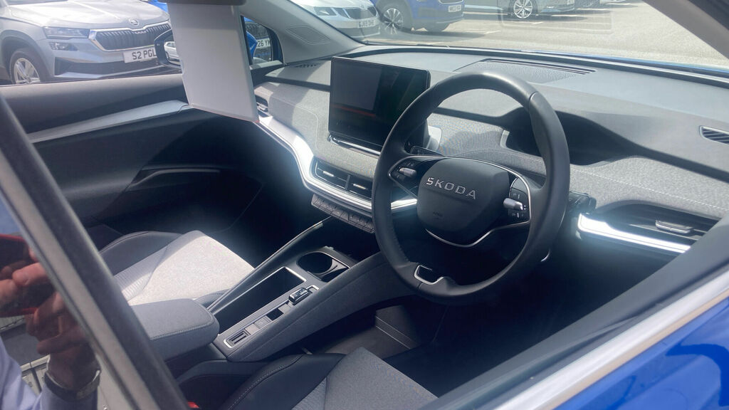 Skoda ENYAQ 82Kwh 85 Edition 5-Door KN75YRG Blue #6