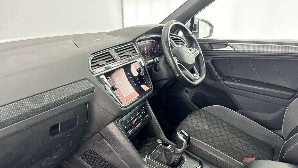 Volkswagen Tiguan Tsi R-line Dsg Euro 6 5-Door MW22VJZ Silver #2