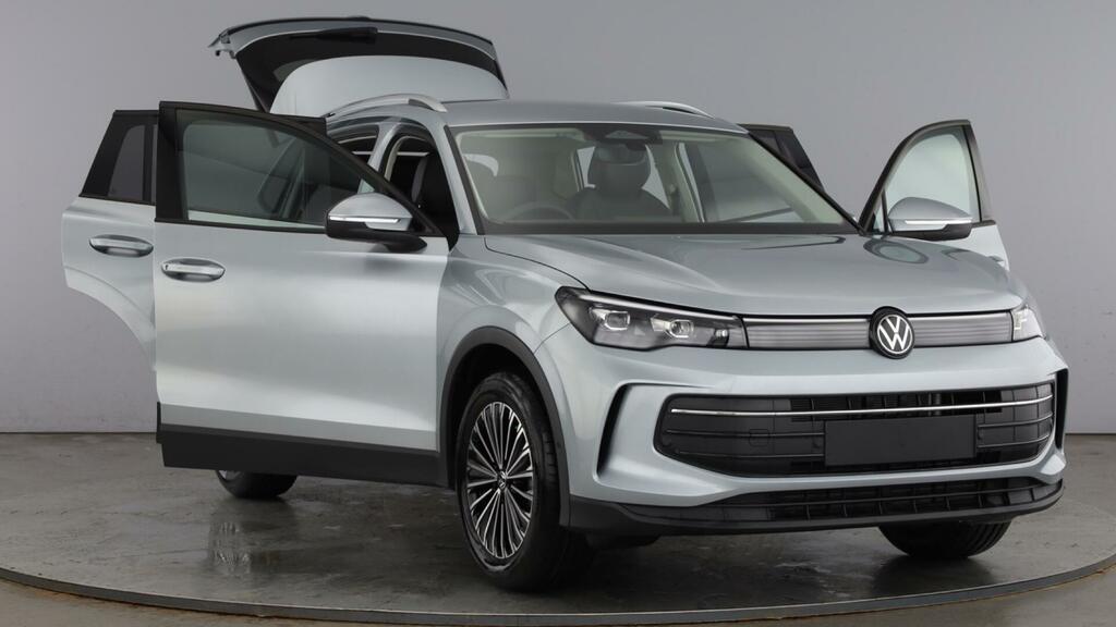 Volkswagen Tiguan Etsi Mhev Match Dsg Euro 6 5-Door Silver #5