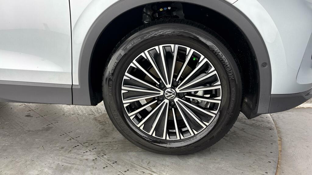Volkswagen Tiguan Etsi Mhev Match Dsg Euro 6 5-Door Silver #4