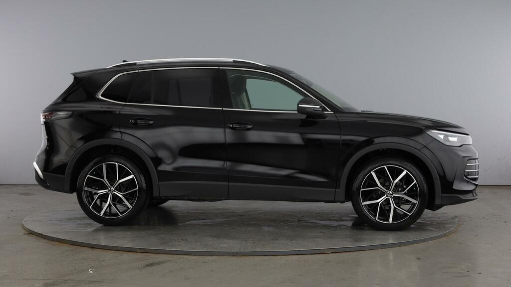 Volkswagen Tiguan Etsi Mhev Elegance Dsg Euro 6 5-Door Black #3