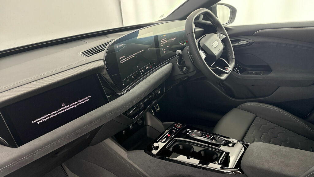 Audi A6 E-tron Avant 100Kwh Performance Edition 1 5-Door White #2