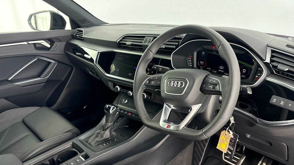 Audi Q3 2.0 Tfsi 40 Black Edition Sportback S Tronic Quatt WV75UXD Black #6