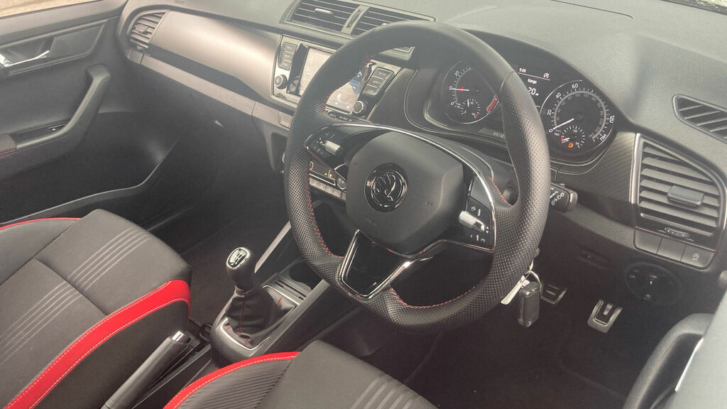 Skoda Fabia 1.0 Tsi Monte Carlo Euro 6 5-Door VO70WYM Grey #6