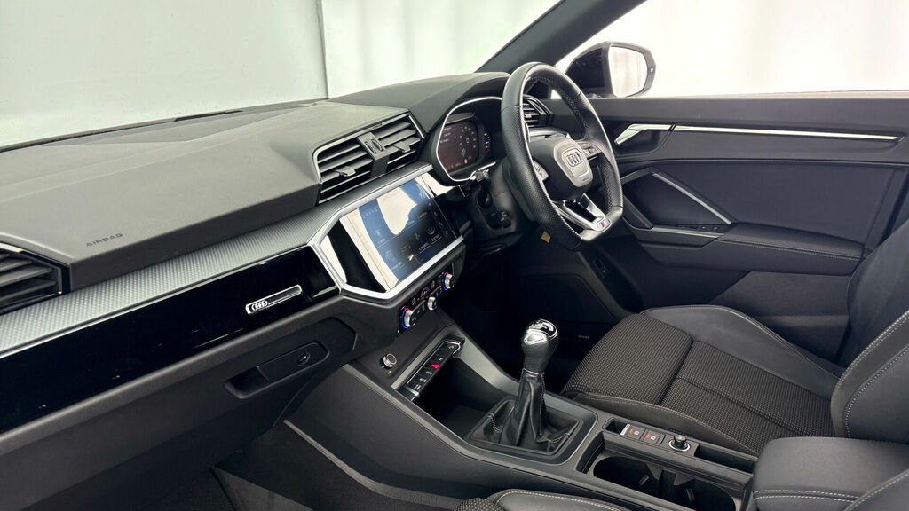Audi Q3 2.0 Tdi 35 Black Edition Sportback Euro 6 5-Door Silver #2