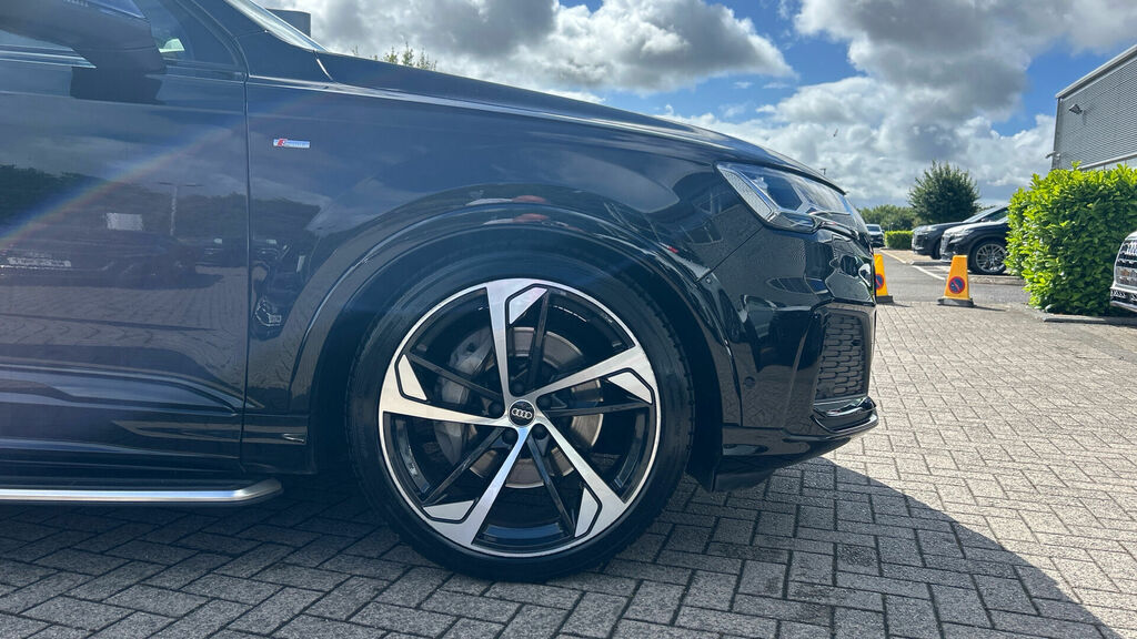 Audi Q7 3.0 Tdi V6 50 Black Edition Tiptronic Quattro Euro WP22UXZ Black #5