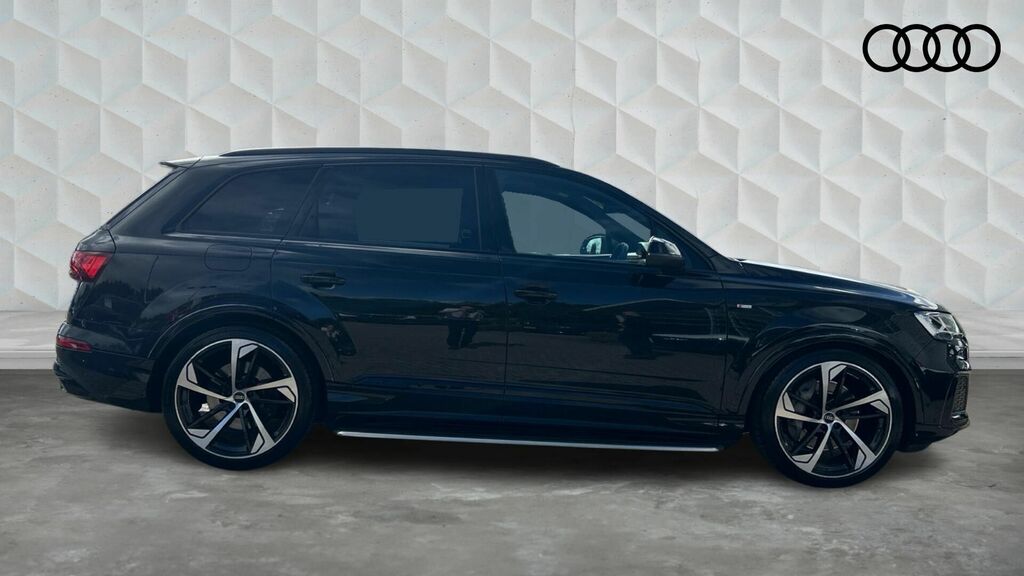 Audi Q7 3.0 Tdi V6 50 Black Edition Tiptronic Quattro Euro WP22UXZ Black #4