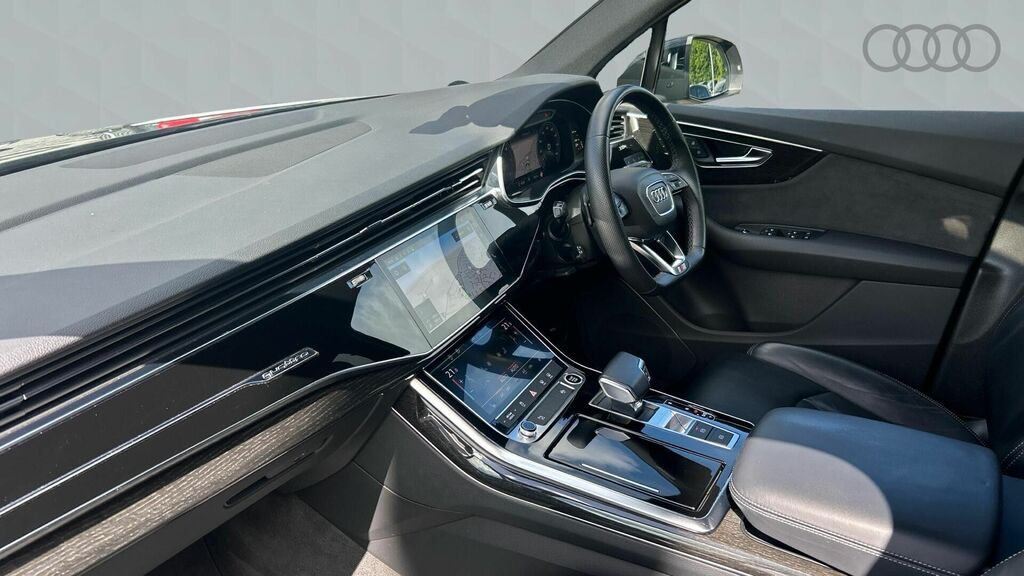 Audi Q7 3.0 Tdi V6 50 Black Edition Tiptronic Quattro Euro WP22UXZ Black #2