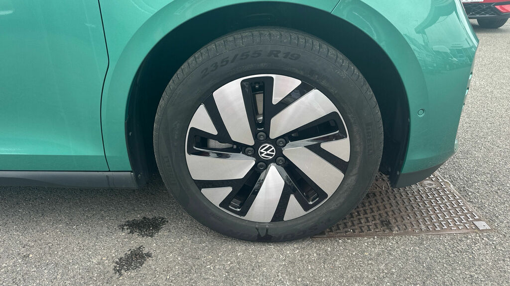 Volkswagen ID.Buzz Buzz Pro 79Kwh Life 5-Door Swb 5Seat WR75VRG Green #5