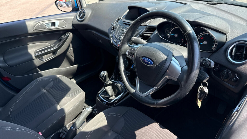 Ford Fiesta 1.0T Ecoboost Zetec Euro 6 5-Door CF66JJK Blue #6