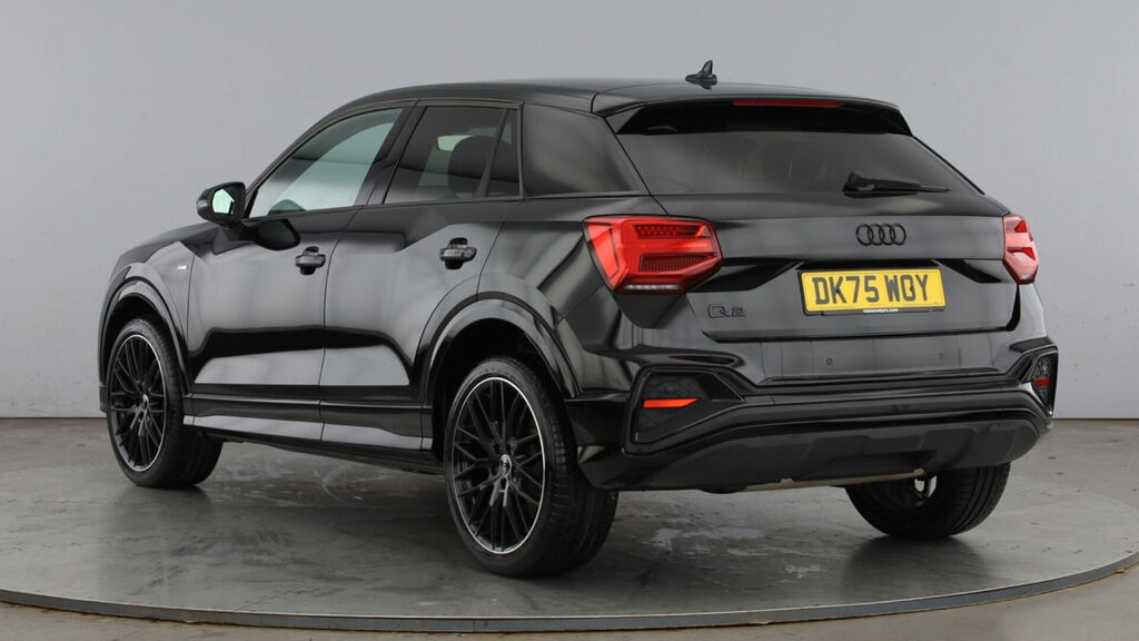 Audi Q2 Tfsi Cod 35 Black Edition S Tronic Euro 6 5-Door DK75WOY Black #3