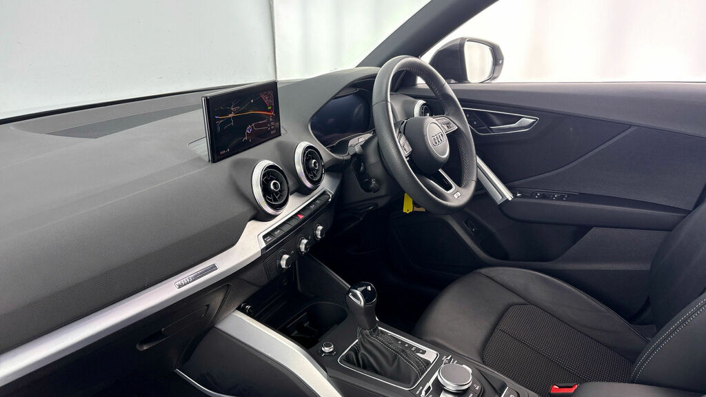 Audi Q2 Tfsi Cod 35 S Line S Tronic Euro 6 5-Door WN24YSU Grey #2