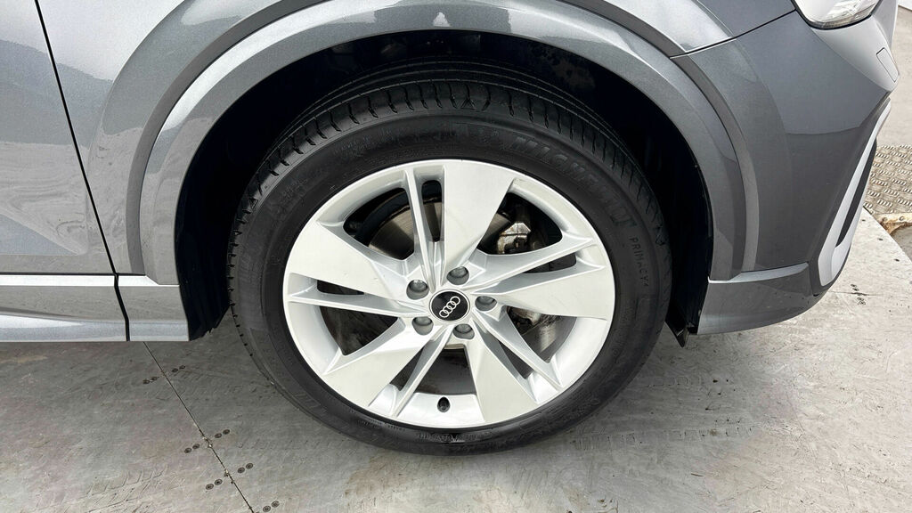 Audi Q2 Tfsi Cod 35 S Line S Tronic Euro 6 5-Door WN24YSU Grey #5