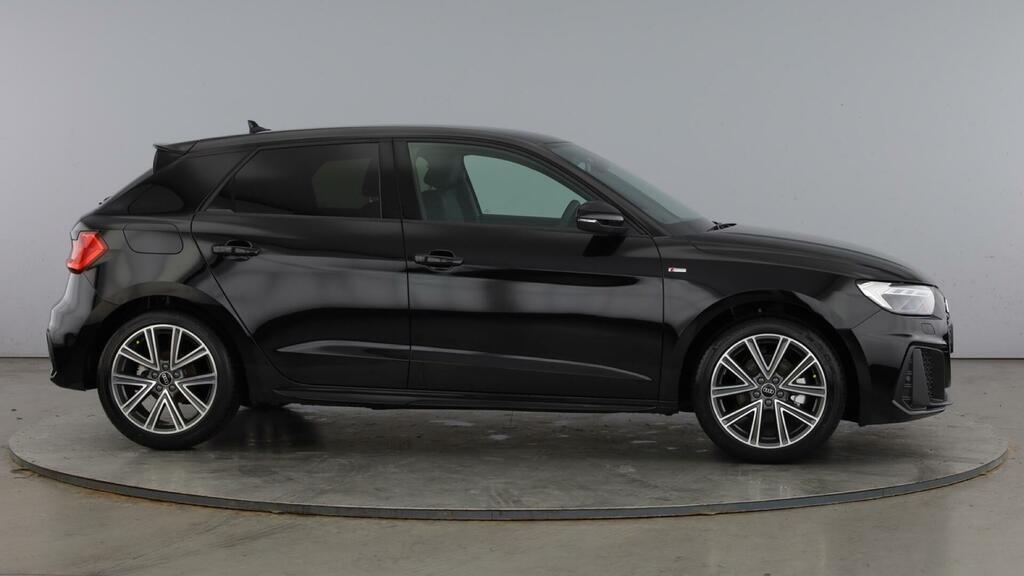 Audi A1 Sportback S Line 35 Tfsi 150 Ps S Tronic Black #3