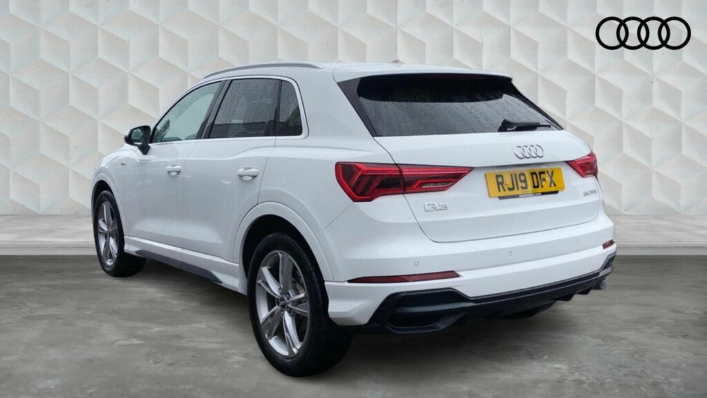 Audi Q3 Tfsi Cod 35 S Line Euro 6 5-Door RJ19DFX White #3