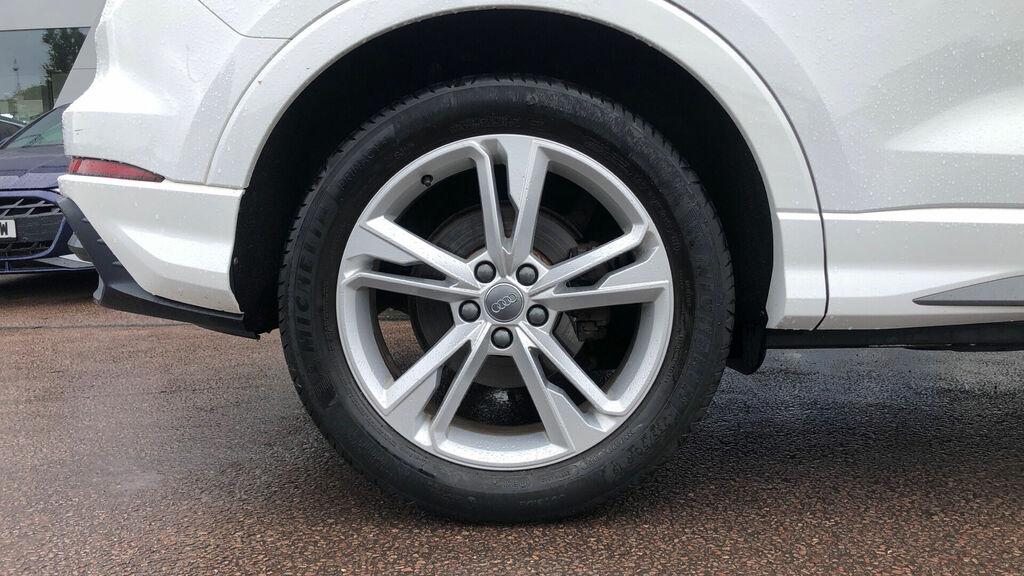 Audi Q3 Tfsi Cod 35 S Line Euro 6 5-Door RJ19DFX White #5