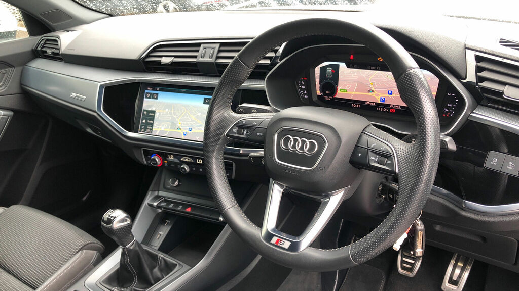 Audi Q3 Tfsi Cod 35 S Line Euro 6 5-Door RJ19DFX White #6