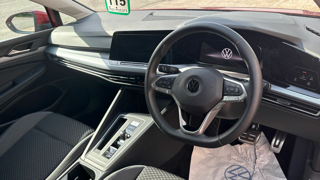 Volkswagen Golf Etsi Mhev Active Dsg Euro 6 5-Door Red #6