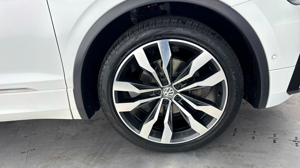 Volkswagen Tiguan 2.0 Tdi R-line Tech Dsg Euro 6 5-Door White #5